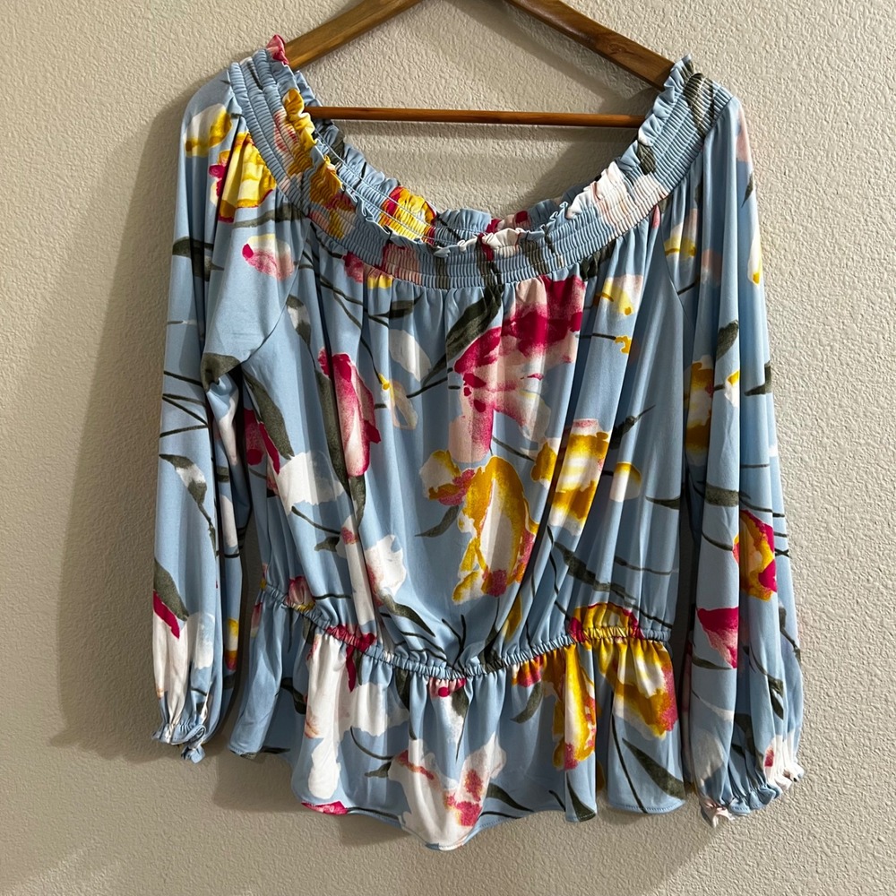 White House Black Market WHBM Blue Floral Tulip Off The Shoulder Peplum Blouse L - Picture 7 of 7